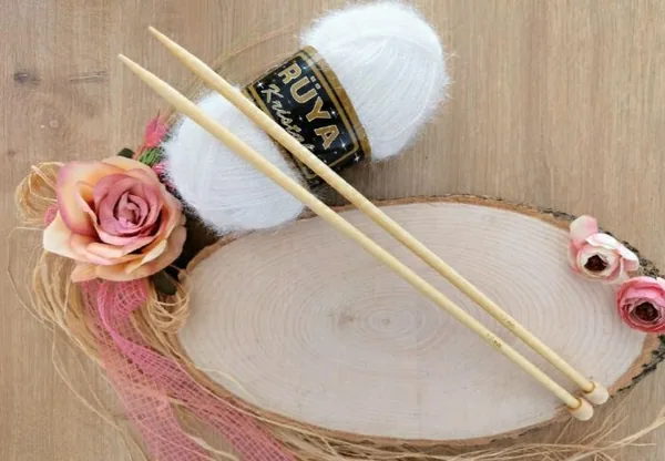 Straight needles, bamboo